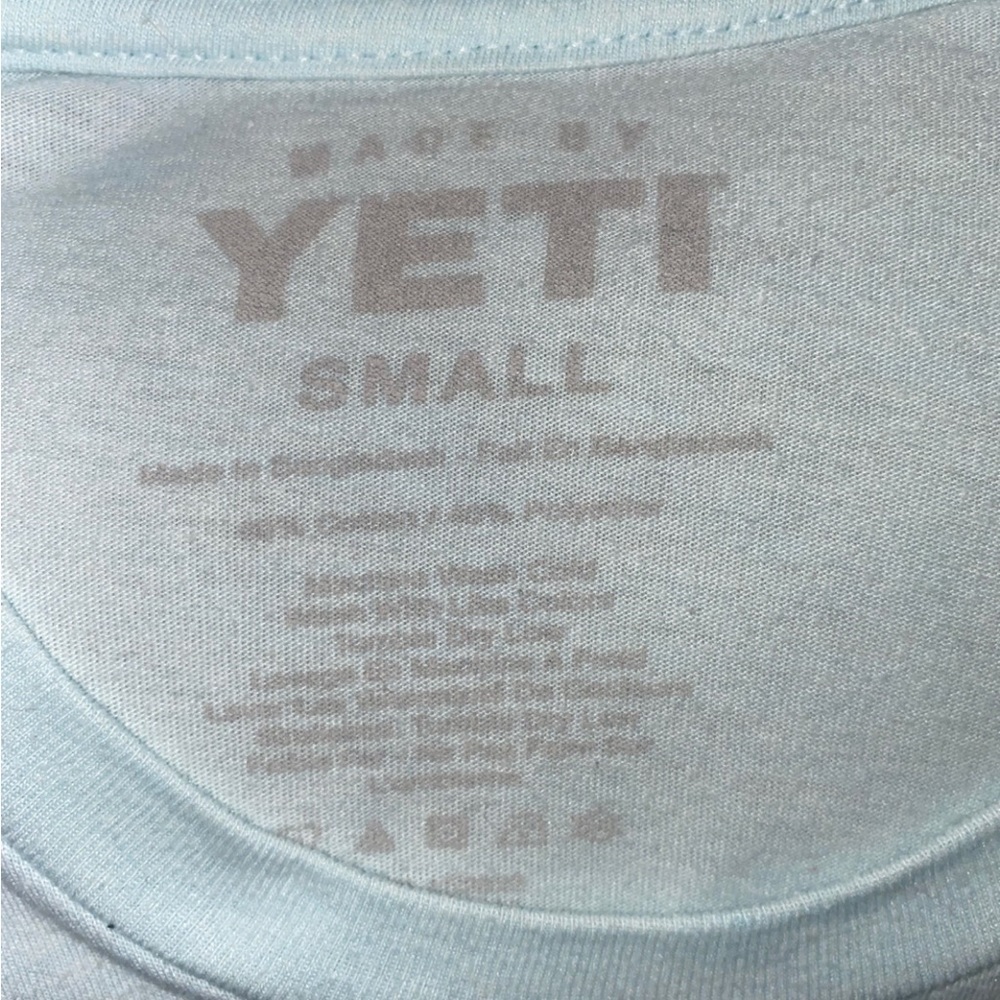 YETI Badge Logo T Shirt Tee Blue With 2-tone Yellow Green Badge S Small $30 - Picture 2 of 5